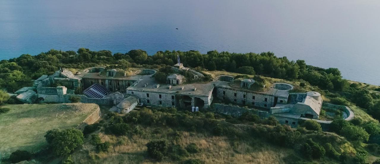 Apartment Castel Bale Zewnętrze zdjęcie