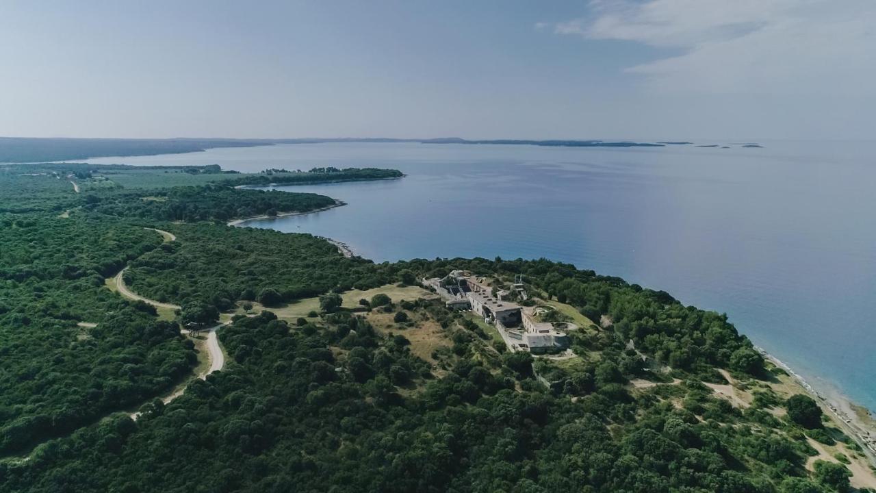 Apartment Castel Bale Zewnętrze zdjęcie